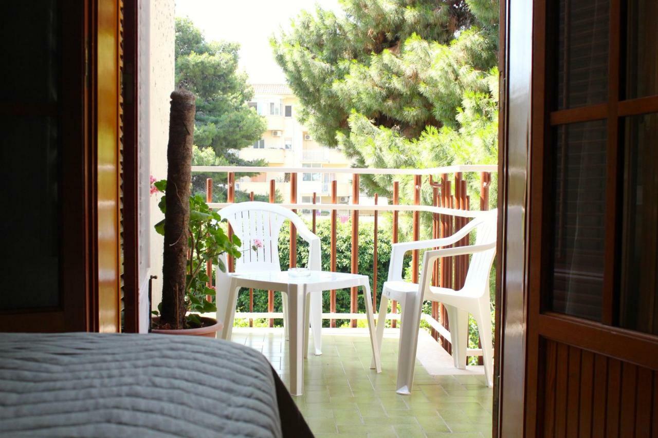 Gli Artisti Apartments & Rooms 바게리아 외부 사진
